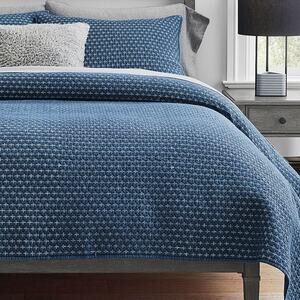POTTERY BARN | Teen Blue Cross Stitch Handcrafted Cotton Twin Quilt Bedding